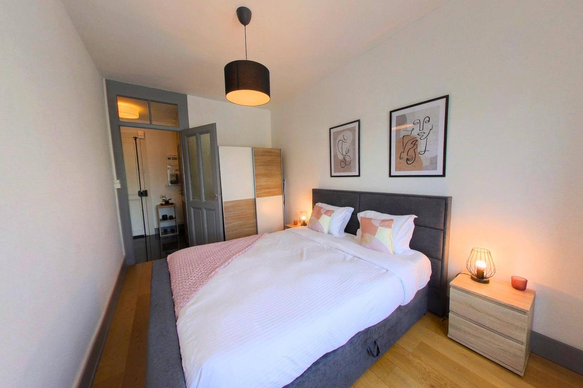 Charming 1-bedroom In The Vibrant Eaux-vives District Ja9-2 Genève